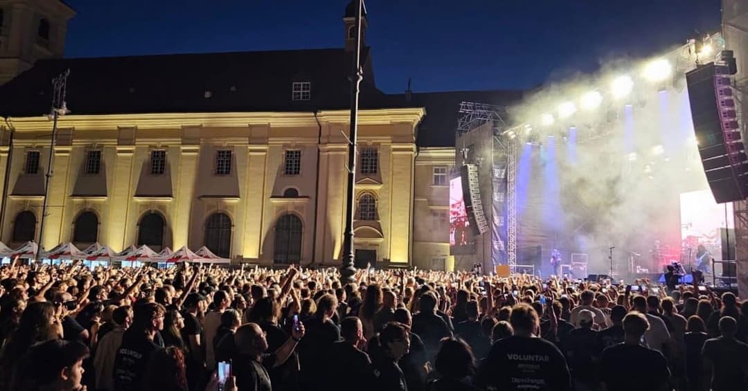 Mike Portnoy și Dream Theater Electrizează Mii de Fani